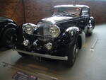 Das Chassis dieses Bentley 4,25 Litre FHC ( F ixed H ead C oupe) wurde vom Werk im Jahr 1937 an das belgische Karosseriebauunternehmen Vesters & Neirinck geliefert.