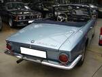 Heckansicht eines BMW 1600 GT aus dem Jahr 1969, umgebaut als Cabriolet. Classic Remise Düsseldorf am 30.10.2023.