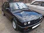 BMW E30 320iS.