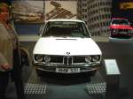 Ein BMW 520 in Essener Messe am 02.04.2004.