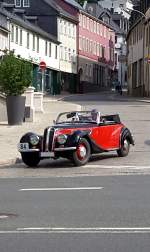 Ein alter Oldtimer BMW in Zeulenroda. 