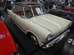 Borgward Arabella de Luxe in der Farbkombination arkonawei�/diamantschwarz, gebaut in den Jahren von 1959 bis 1963.