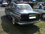 Heckansicht einer Borgward Isabella Limousine. 1954 - 1961. Oldtimertreffen Zeche Hannover in Herne am 22.02.2018.