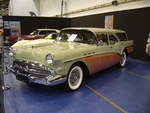 Buick Special 40 Caballero Estate Wagon aus dem Jahr 1957.