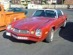 Chevrolet Camaro mit T-roof der zweiten Generation, wie er von 1979 bis 1981 produziert wurde. Oldtimertreffen an Mo´s Bikertreff in Krefeld am 25.02.2018.