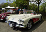 Chevrolet Corvette C1, zu Gast auf beim Oldtimertreffen, Frühlingserwachen am Sportcentrum Loherhof Geilenkirchen , 1.Mai 2023 