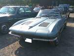 Chevrolet Corvette Sting Ray Convertible des Modelljahres 1963.