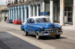 Chevrolet aus den 50er Jahren unterwegs in Havanna.