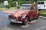 Citro�n 2 CV gesehen vor einem Hotel in Franzensbad (Tschechin ) am 27. Juli 2026.