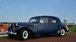 Citro�n Traction Avant, auf dem Damm in  Westkapelle, Walcheren, Zeeland, NL, im Urlaub gesehen.