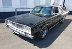 Dodge Coronet 500 Coupe aus dem Modelljahr 1966. Die Ausstattungsvariante '500' war das Toppmodell der Coronet-Modellreihe. Die Modellreihe Coronet 500 war 1966 als zwei- und viert�rige Limousine und eben als Coupe (Foto) lieferbar. Alles in allem ka ...