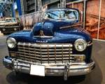 Dodge D24 Custom Business Coupe aus dem Jahr 1947. Dieses 1947´er Business Coupe ist im Farbton patrol blue lackiert. Angetrieben wird der Wagen vom bereits vor WW2 verbauten Sechszylinderreihenmotor. Dieser Motor hat einen Hubraum von von 3770 cm³ und leistet 102 PS. Essen Motor Show am 01.12.2015.