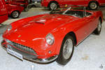 Im Auto- und Technikmuseum Sinsheim steht ein Ferrari 250 GT Cabrio PF.