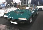 Dieser Ferrari 412 stammt aus dem Jahr 1986 und überzeugt durch eine elegante und seltene Farbkombination. Außenlackierung in Grün kombiniert mit beiger Lederausstattung. Das zeitlose Pininfarina-Design verleiht dem 2+2 Coupé eine klare und klassische Linienführung. Dieses Auto wurde ursprünglich in Südfrankreich ausgeliefert. Das Modell wurde von 1985 bis 1989 576 mal gebaut und war das letzte Modell der traditionsreichen V12-Frontmotor-Coupés. Der  Zwölfender  hat einen Hubraum von 4943 cm³ und leistet 340 PS. Essen Motor Show am 28.11.2025.