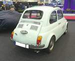 Heckansicht eines Fiat 500R. Essen Motor Show am 28.11.2025.