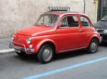 es gibt ihn noch: Fiat 500, Rom im Oktober 2010