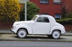 Fiat 500 C  Topolino . 1949 - 1955. am 18.4.2016 in Übach - Palenberg.
https://de.wikipedia.org/wiki/Fiat_500_Topolino