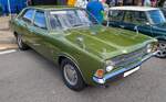 Ford Cortina MK3 in der Karosserieversion viert�rige Limousine. Im Jahr 1970 stellte Ford/GB den Cortina MK3 vor. Eine gewisse �hnlichkeit mit dem Ford Taunus TC aus deutscher Produktion ist nicht von der Hand zu weisen. Am pr�gnantesten ist hier die ...