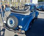 Heckansicht einer Ford Eifel Cabriolimousine aus dem Jahr 1938.