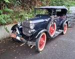 Ford Model A in der Karosserieversion Touring im Farbton niagara dark blue. Dieser 'Touring' lief im ersten Modelljahr 1928 vom Band. Produziert wurde das Model A bis 1931. Das Modell A war der Nachfolger des legend�ren Ford Model T. W�hrend der vier ...