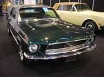 Ford Mustang 1 Hardtop Coupe des Modelljahres 1968 im Farbton highland green.