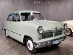 =Ford Taunus 12 M, Bauzeit 1952 - 1959, 1172 ccm, 38 PS, 110 km/h, gesehen im EFA Museum in Amerang, 06-2022