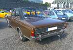 Heckansicht eines Ford Taunus P7b 20M in der Karosserieversion Limousine viertürig. Ford-Treffen am 26.04.2026 an Mo´s Bikertreff in Krefeld.