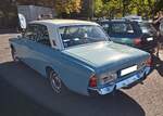 Heckansicht eines Ford Taunus P5 17M in der Karosserieversion zweit�rige Limousine aus dem Jahr 1965.