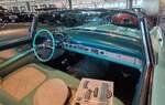 =Blick in den Fahrgastraum des Ford Thunderbird, Bj. 1955, 8 Zyl., 4785 ccm, 202 PS, gesehen im Museo Nicolis in Verona, 09-2025