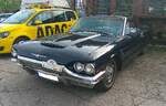 Ford Thunderbird Convertible des Modelljahres 1965, lackiert im Farbton caspian blue.