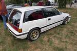 Profilansicht eines etwas  aufgepimpten  Honda Civic MK3 aus dem Jahr 1986.