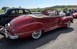 Profilansicht eines Hudson Commodore Convertible Brougham des Modelljahres 1947.