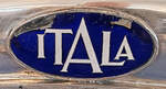 =Frontemblem des Itala Tipo 50 25/35 HP, gesehen im Museo Nicolis in Verona, 09-2025