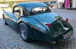 =Jaguar XK 140, gesehen bei der Oldtimerausstellung bei Schloss Fasanerie, 06-2025
