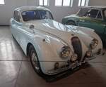 Jaguar XK 120 FHC, wie er von 1951 bis 1954 im Stammwerk Coventry vom Band lief.