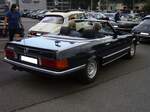 Heckansicht eines Mercedes Benz R107 500SL.