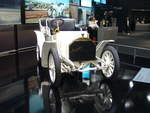 Mercedes Simplex 40 PS, gebaut von 1902 bis 1905 Das Simplex als Typenbezeichnung, sollte seine, für damalige Verhältnisse simple Handhabung hervorheben.