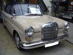 Mercedes Benz W110 190, gebaut von 1961 bis 1965.