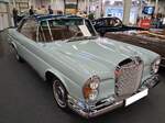 Mercedes Benz W111/3 220 SEb Coupe, produziert in den Jahren von 1961 bis 1965.