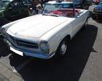 Mercedes Benz W113 (E28) 280SL. Produziert wurde der Typ in den Jahren von 1968 bis 1971. Als Typ 230SL war der Zweisitzer bereits im Jahr 1963 erschienen. Der 280 SL war das st�rkste Modell der sogenannten 'Pagoden-Baureihe'. Als 280SL verkaufte sic ...