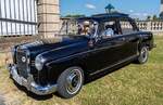 =MB 180 Ponton, ausgestellt bei der Oldtimerausstellung bei Schloss Fasanerie, 06-2025