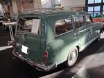 Heckansicht eines Mercedes Benz W121 190Db Binz-Kombi.