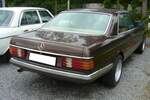 Heckansicht eines Mercedes Benz C126 500SEC aus dem Jahr 1983.