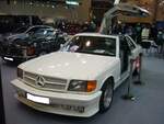 Profilansicht eines Mercedes Benz C126 500SEC aus dem Jahr 1984, umgebaut von SGS.