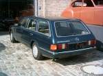 Mercedes-Benz 280 SE Kombi W126, gesehen 07/2005 im Meilenwerk Berlin.