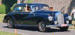 =MB 300 auf der Zufahrt zur Oldtimerausstellung bei Schloss Fasanerie, 06-2025
