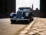 Mercedes 220 Cabriolet, fotografiert auf dem Oldtimertreffen in Hilgen, per Bildbearbeitung nach Cairo versetzt