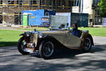 MG TC, klassischer britischer Roadster, am 1.5.2026 auf dem Weg zu Fr�hlingserwachen der Oldtimerfreunde Grenzland auf dem Loherhof in Geilenkirchen 