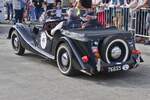 Heckansicht des Morgan 4/4 Competition, BJ 1970, n�hert sich dem Endziel in der Stadt Luxemburg, bei der Luxemburg Classic Rallye.