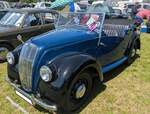 Morris Eight Series E Tourer aus dem Jahr 1939.